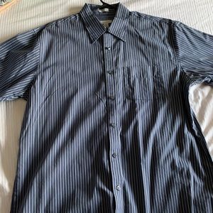DarkBlu/Gray Short Sleeve dress shirt by VanHeusen